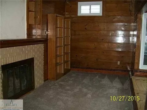 2211 Alpha St, Lansing, MI 48910 photo 4