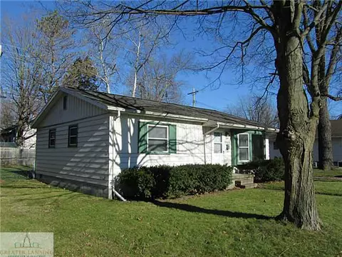 417 E Grand River Ave, Williamston, MI 48895 photo 2