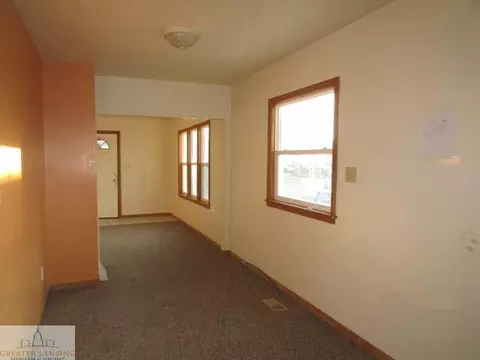 1911 John St, Lansing, MI 48906 photo 10