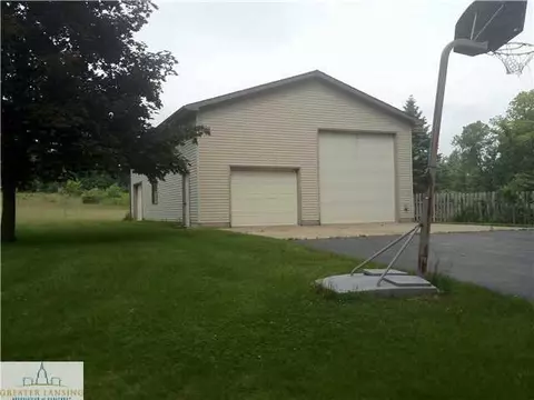 5315 Canal Rd, Dimondale, MI 48821 photo 4