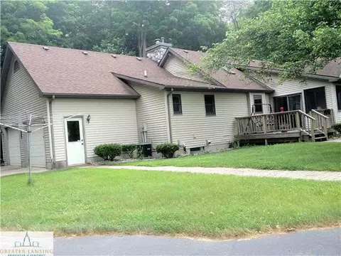 5315 Canal Rd, Dimondale, MI 48821 photo 3