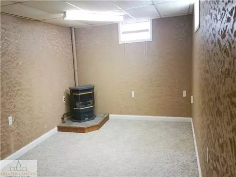 4010 Devonshire, Lansing, MI 48910 photo 10