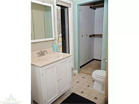 92 Feldspar Dr, Williamston, MI 48895 photo 15