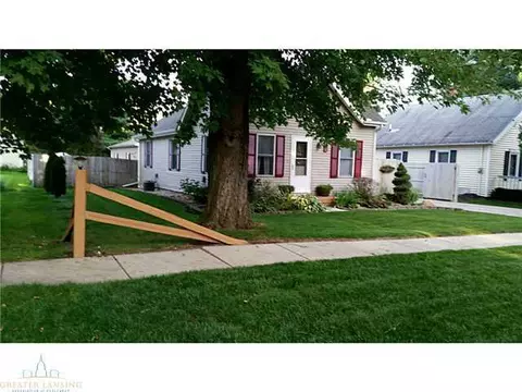 140 Rayner St, Mason, MI 48854 photo 1