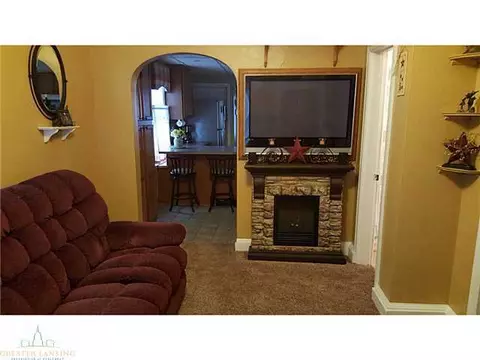 140 Rayner St, Mason, MI 48854 photo 4