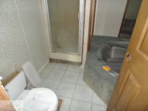2400 Gilbert Rd, Lansing, MI 48911 photo 11