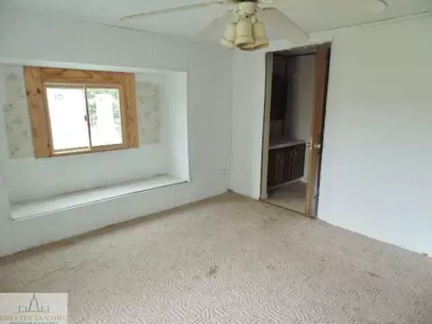 2400 Gilbert Rd, Lansing, MI 48911 photo 14