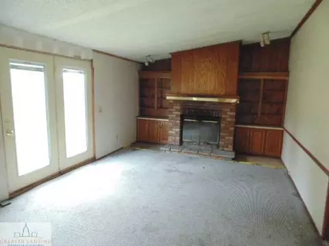 2400 Gilbert Rd, Lansing, MI 48911 photo 8
