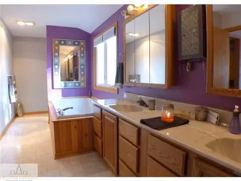 4304 E Howe Rd, Bath, MI 48808 photo 11