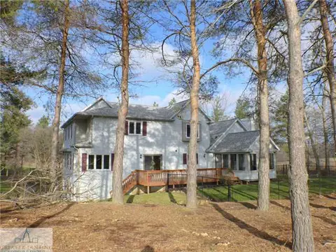 4304 E Howe Rd, Bath, MI 48808 photo 25