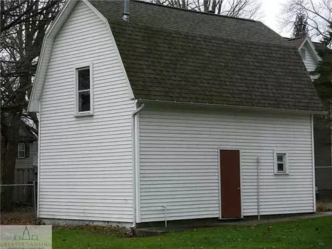 614 N Mai, Bellevue, MI 49021 photo 5