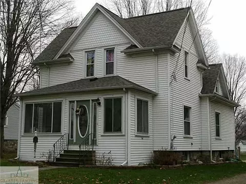 614 N Mai, Bellevue, MI 49021 photo 2