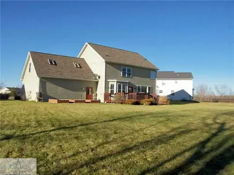 4325 Keelson Dr, Lansing, MI 48911 photo 25
