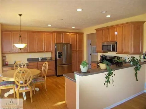 4325 Keelson Dr, Lansing, MI 48911 photo 7