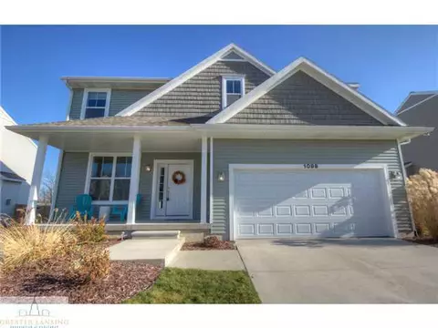 1099 Oakwood Dr, Dewitt, MI 48820 photo 2