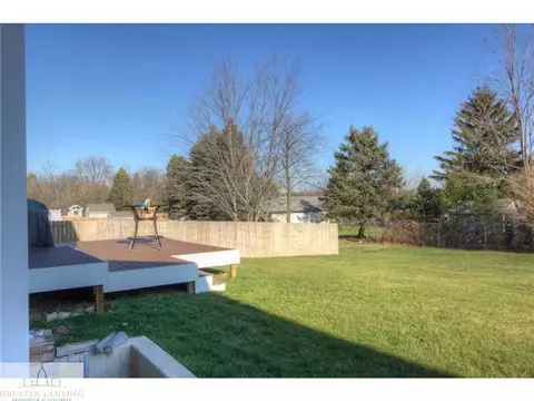 1099 Oakwood Dr, Dewitt, MI 48820 photo 15