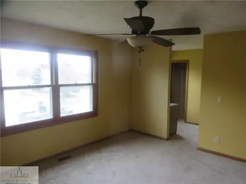 3959 Hearthside Dr, Holt, MI 48842 photo 14