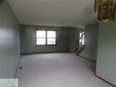 3959 Hearthside Dr, Holt, MI 48842 photo 10