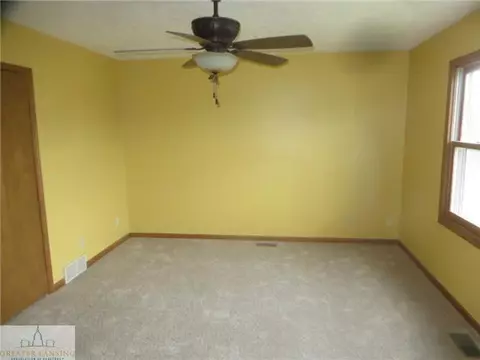 3959 Hearthside Dr, Holt, MI 48842 photo 13