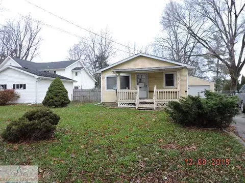 701 E Cass St, Saint Johns, MI 48879 photo 1