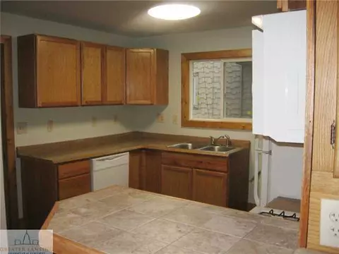 1410 Eureka St, Lansing, MI 48912 photo 2