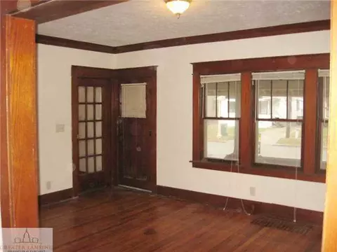 1410 Eureka St, Lansing, MI 48912 photo 5