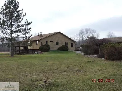 1087 N Waverly Rd, Dimondale, MI 48821 photo 1