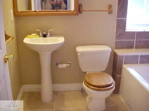 209 Smith Ave, Lansing, MI 48910 photo 12