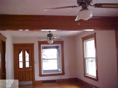 209 Smith Ave, Lansing, MI 48910 photo 4