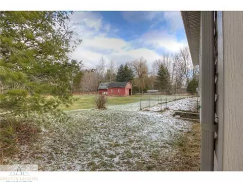 5577 Ann Dr, Bath, MI 48808 photo 17