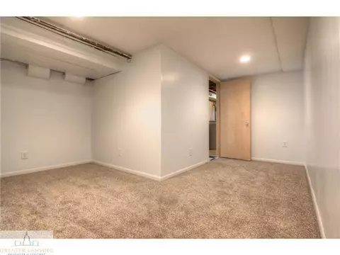 5577 Ann Dr, Bath, MI 48808 photo 12