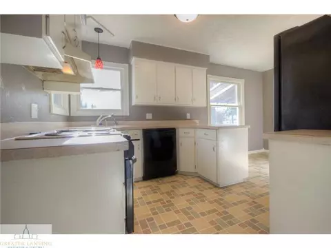 5577 Ann Dr, Bath, MI 48808 photo 3