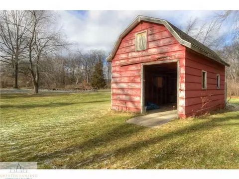 5577 Ann Dr, Bath, MI 48808 photo 19