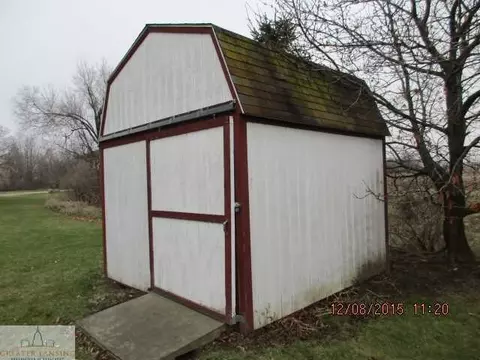 257 N Pine St, Fowler, MI 48835 photo 3