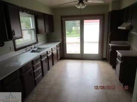 257 N Pine St, Fowler, MI 48835 photo 5