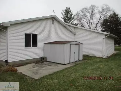 257 N Pine St, Fowler, MI 48835 photo 2
