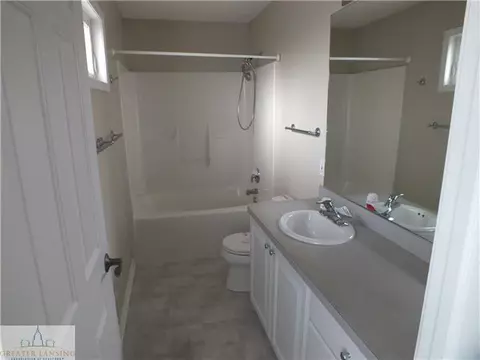 407 Daisy Drive St, Saint Johns, MI 48879 photo 9