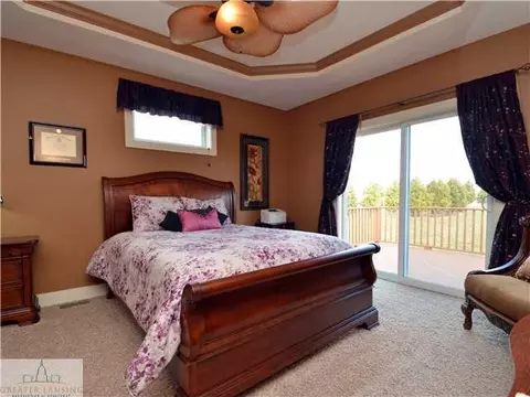 6735 Castleton Dr, Grand Ledge, MI 48837 photo 14