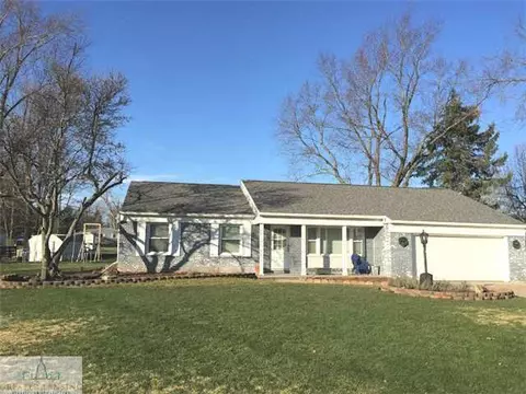 4056 Driftwood, Dewitt, MI 48820 photo 1