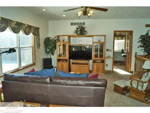 1017 Durango, Lansing, MI 48917 photo 10