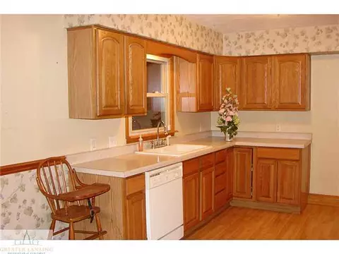 1075 W Round Lake Rd, Dewitt, MI 48820 photo 3
