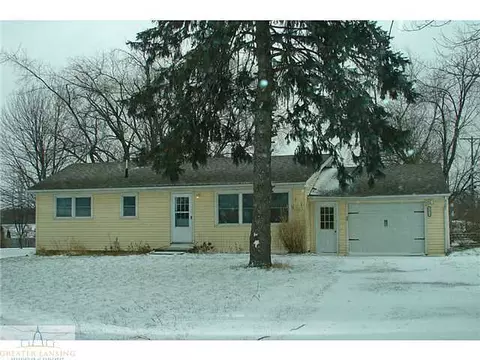 1075 W Round Lake Rd, Dewitt, MI 48820 photo 1
