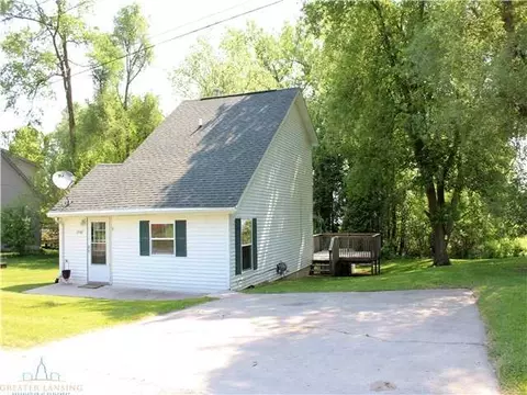 15487 Outer Dr, Bath, MI 48808 photo 1