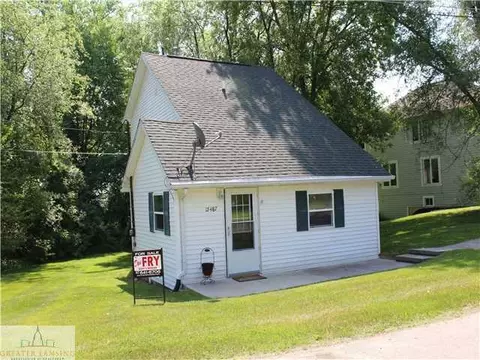 15487 Outer Dr, Bath, MI 48808 photo 2