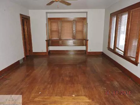 542 W Maple St, Mason, MI 48854 photo 7