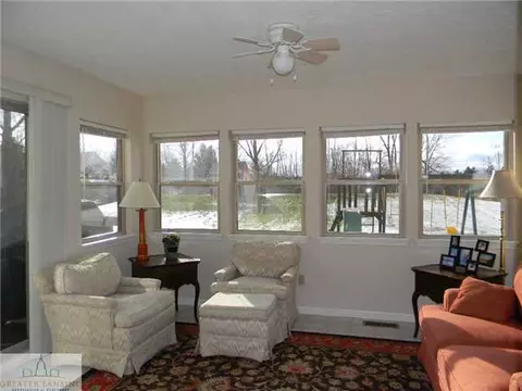 6905 W Howe Rd, Dewitt, MI 48820 photo 5