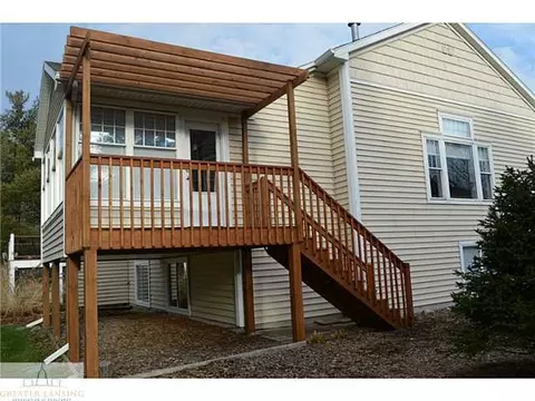 4176 Hamlet, Bath, MI 48808 photo 3