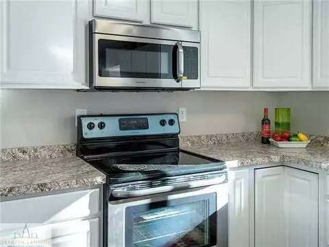 4001 Dell, Lansing, MI 48911 photo 8