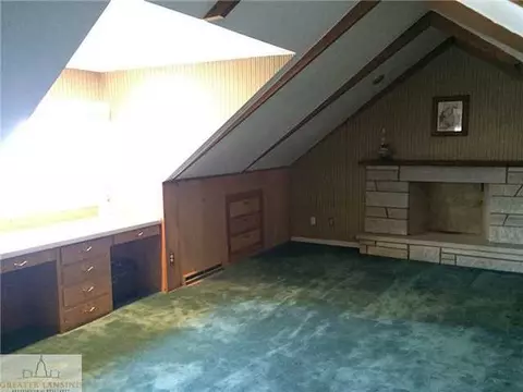 1432 E Miller Rd, Lansing, MI 48911 photo 13