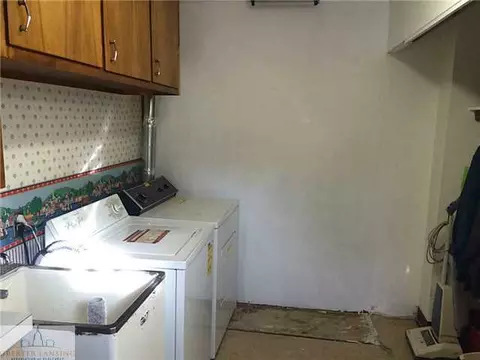1432 E Miller Rd, Lansing, MI 48911 photo 16